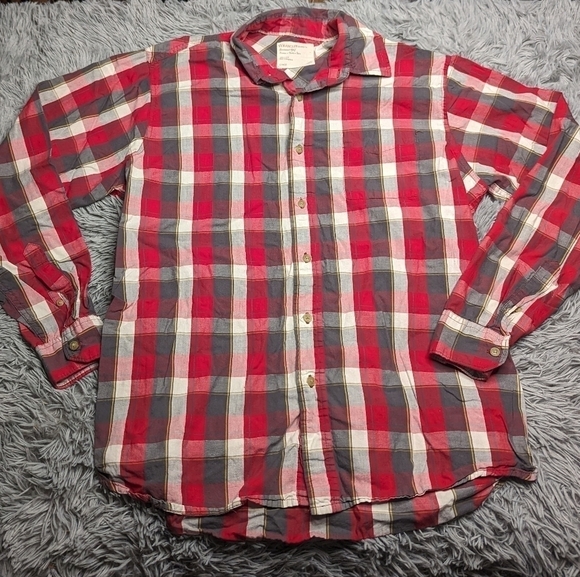 Wrangler Other - Wrangler Men's size Large long sleeve button down red checkered/ plaid shirt